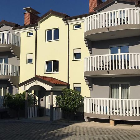 Apartments Barbic Umago Exterior foto