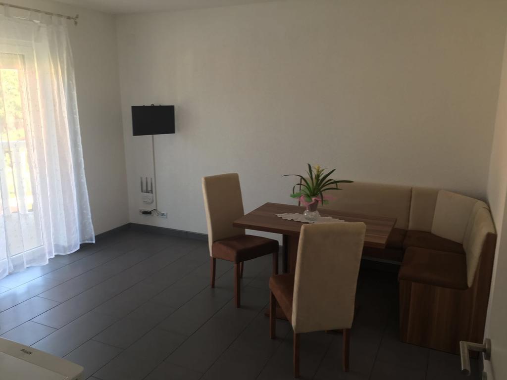 Apartments Barbic Umago Exterior foto